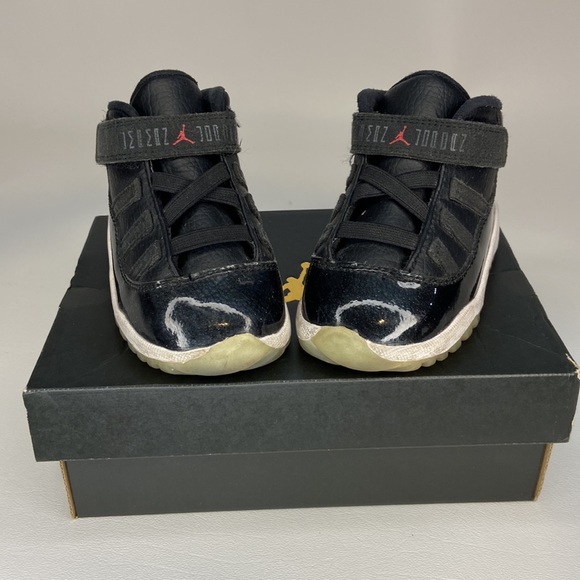 Jordan 11 Retro BT 6C Black Red Patent Leather Velcro Slip On Sneakers W/ Box - Picture 2 of 9